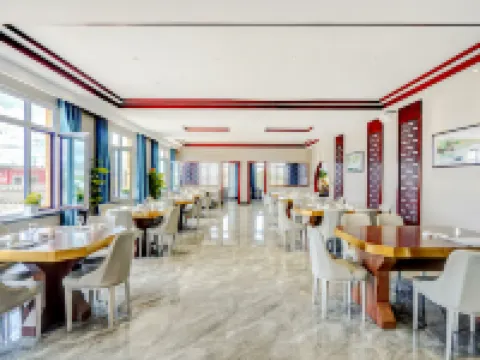 鏡泊湖天泊•麗景ホテル 寧安のホテル