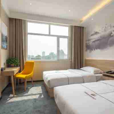 便宜居精品酒店（聊城鳳凰工業園公交集團店） Rooms