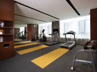 햄튼 바이 힐튼 시닝 쿤룬로 시닝 호텔