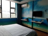 铂晶主题酒店(长沙南站店) - 风景大床房