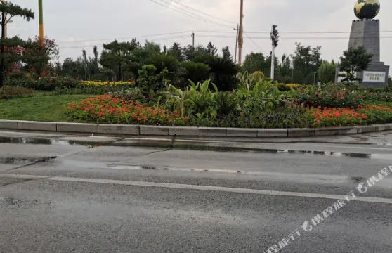 鄂爾多斯温馨點點公寓