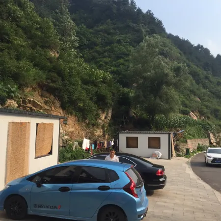 Lingshou Dingsheng Mountain Villa