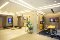 Homeinn Selected Hotel (Heihe Central Avenue Pedestrian Street)