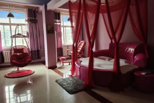 济南青橙主题酒店