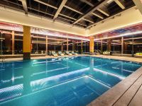 大理洱海天域英迪格酒店 - 室内游泳池