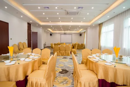 Wenchang Gelaideng Hotel Отели рядом с достопримечательностью «Coconut Grand View Garden»