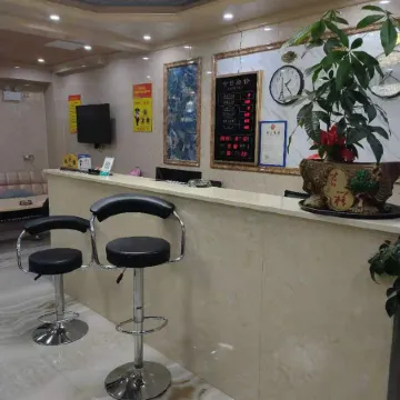 Le'an Riverside Hotel