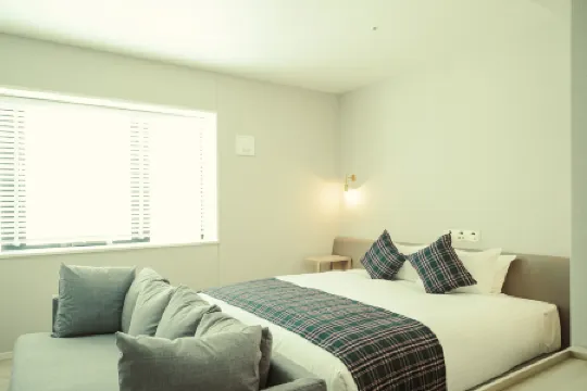 Hotel it. Osaka Shinmachi