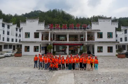 Grandmother furniture real food Отели рядом с достопримечательностью «Qingtaiguan Sceneic Area»