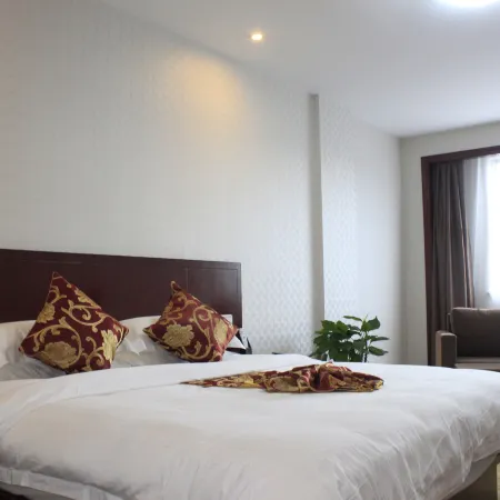 Baiyun Hotel Xinchang