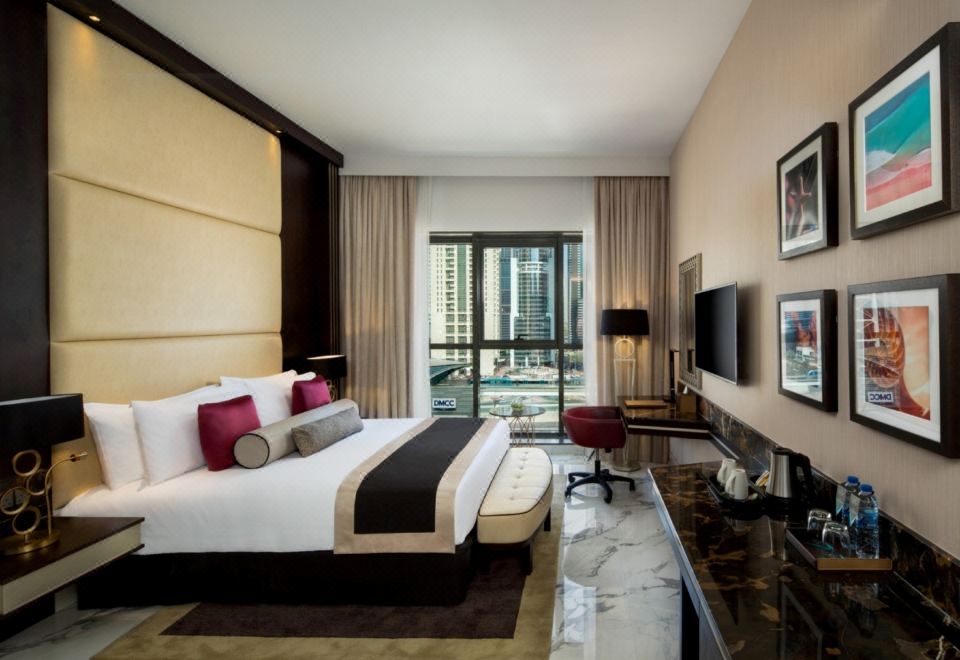 Millennium Place Dubai MarinaOver view