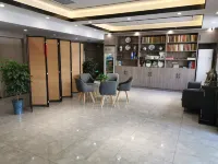 7 Days Premium Hotel (Tianjin Ancient Culture Street Eye of Tianjin)