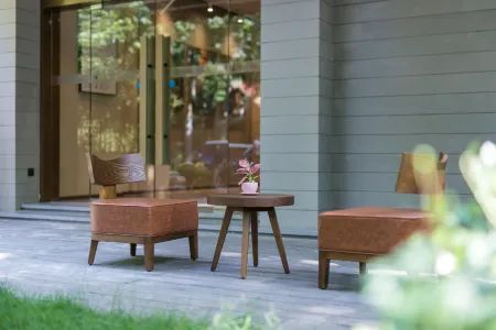 HanTing Hotel (Shanghai Zhongshan Park Subway Station) Отели рядом с достопримечательностью «Чжуншань Парк»