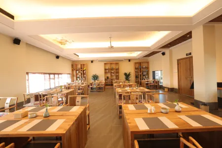 Pinman Hotel (Changsha Yuelu Yanghu Wetland Park Metro IKEA Branch) Отели рядом с достопримечательностью «Xie Zilong Photography Museum»