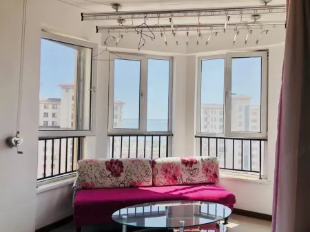 Liangge Seaview Holiday Homestay (Zhongnan Tangshanwan Branch)