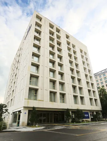 Sweet May Seogwipo Hotel