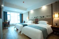 Jishou second quarter Holiday Hotel