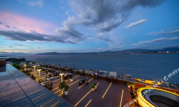 Luyue Erhai Holiday Hotel