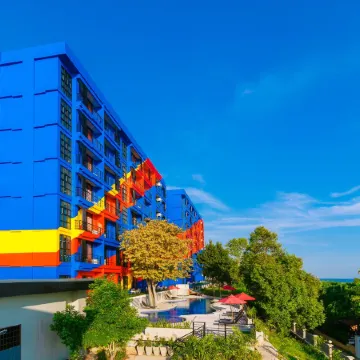 Play Phala Beach Rayong