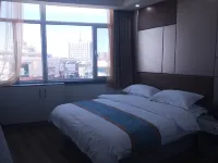 Alxa Zuoqi Jintuo Business Hotel