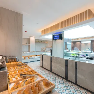 Yiwu Mankalan Hotel (International Trade City Xinguanghui Branch)