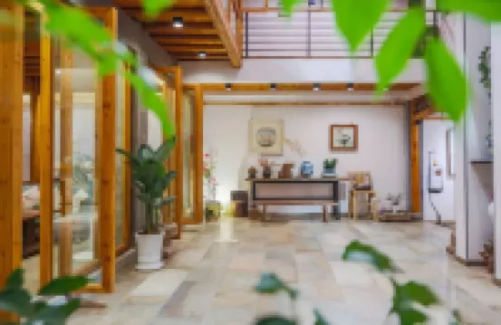 Nongci Art Hotel