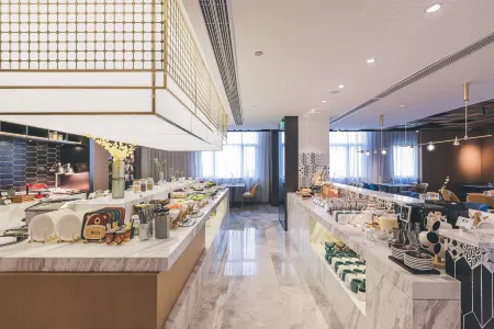 Atour Hotel (Taicang Wanda Plaza Dongcang South Road) Отели рядом с достопримечательностью «Former Residence of Zhang Pu»