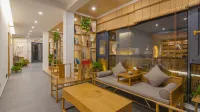 Floral Hotel·Jiuhua Mountain Pusu Lanshan Hotel (The Main Store of the Temple of the Body)
