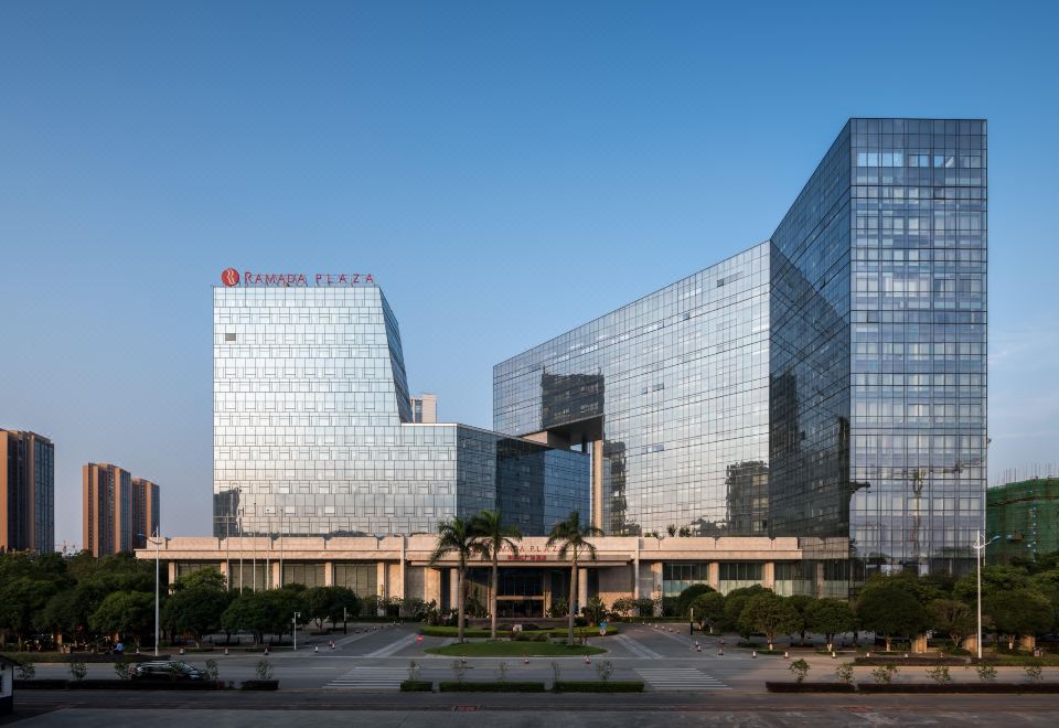 Ramada Plaza by Wyndham Liuzhou Liudong