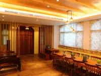 86.88 B&B Hotels near Spring Onion Museum