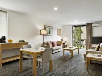 Quest St Kilda Bayside Hotels near Captain Baxter