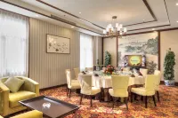 Kinghand Court Holiday Inn - breakfast