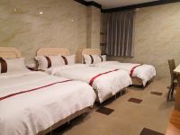 阳春星期六商务酒店 - 三人间