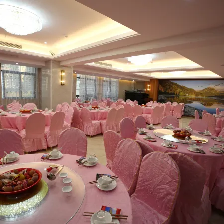Donghu Hotel