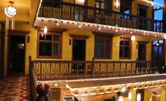 Asa Folk Hotel