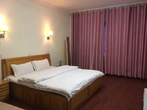 Jiujiang Shuibing Hotel Hotels in 