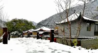 Hantang Xiangfu Traditional Culture Theme Guesthouse