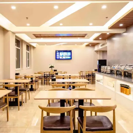 Longkou Jincheng Hotel (Yugang Road Branch)