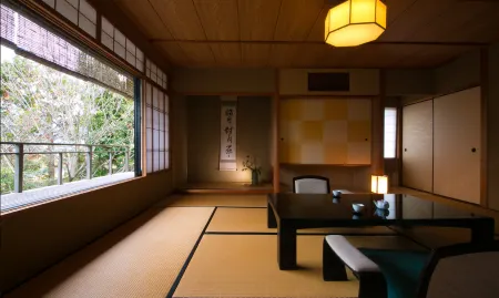 Yakakutei