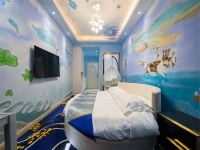 银川蓝色月亮主题酒店 - 标准一室圆床房