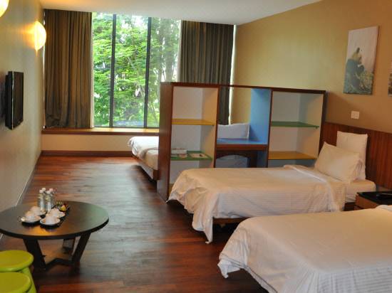 Siloso Beach Resort Sentosa Singapore Singapore 21 Room Price Deals Review Trip Com Siloso Beach Resort Sentosa Singapore Singapore 21 Room Price Deals Review Trip Com