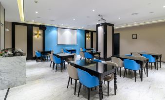 Holiday Inn Yi Jing