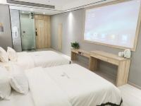 咖居酒店(南京明发新城工业大学地铁站店) - 3D智慧双床房