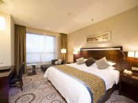 上海中油阳光大酒店 - 高级大床房