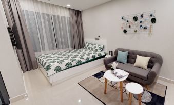 Gold Bee Service Apartment 02 - the Tresor Building