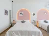 济南奈斯精品公寓 - 粉色系温馨巨幕双床房