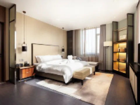 Eastern Holiday Hotel Hoteles en Tonghua