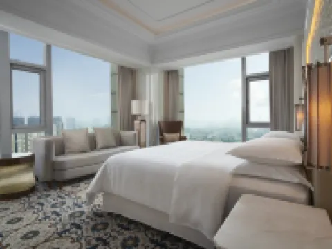 โรงแรมเชอราตัน แกรนด์ วู่หาน หานโกว โรงแรมในอู่ฮั่น