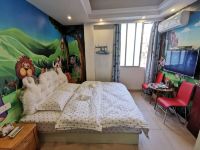 广州名居主题公寓 - 卡通动物主题大床房