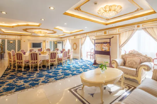 Comfortable hotel inn（Hotels at Jiangsu University of Science and Technology）